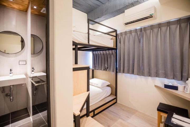 Taitung Traveller-Inn Day Moon Hotel מראה חיצוני תמונה